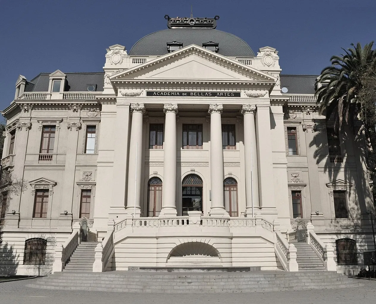 Museo de Arte Contemporáneo de Santiago