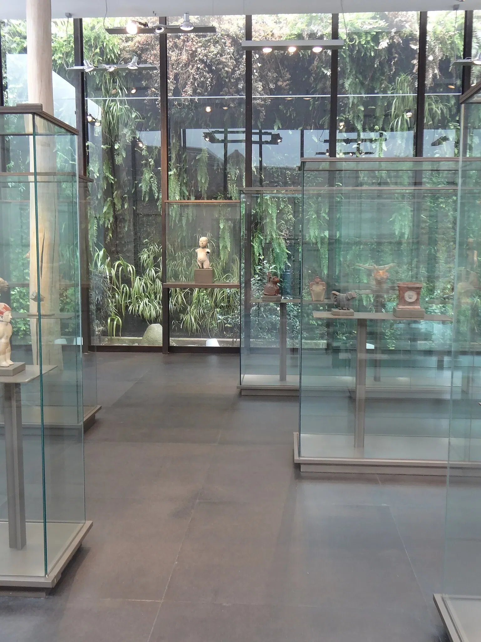 Casa del Alabado Museum of Pre-Columbian Art