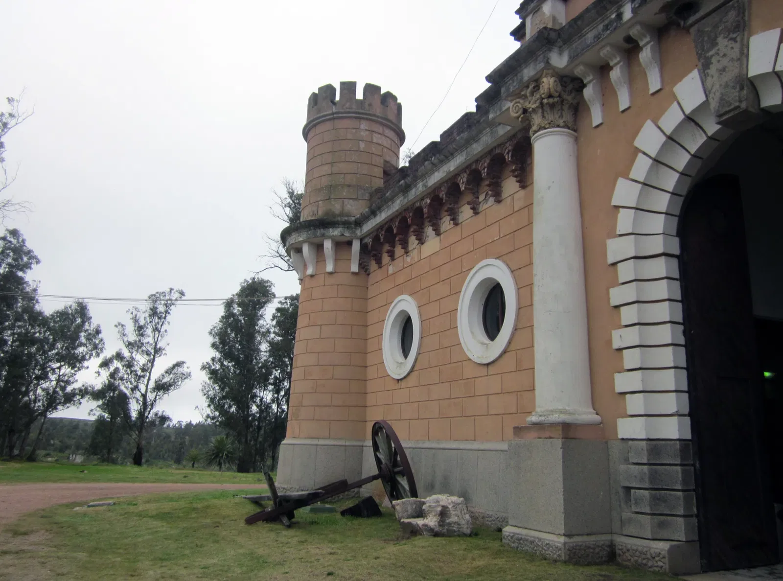 Francisco Piria Castle