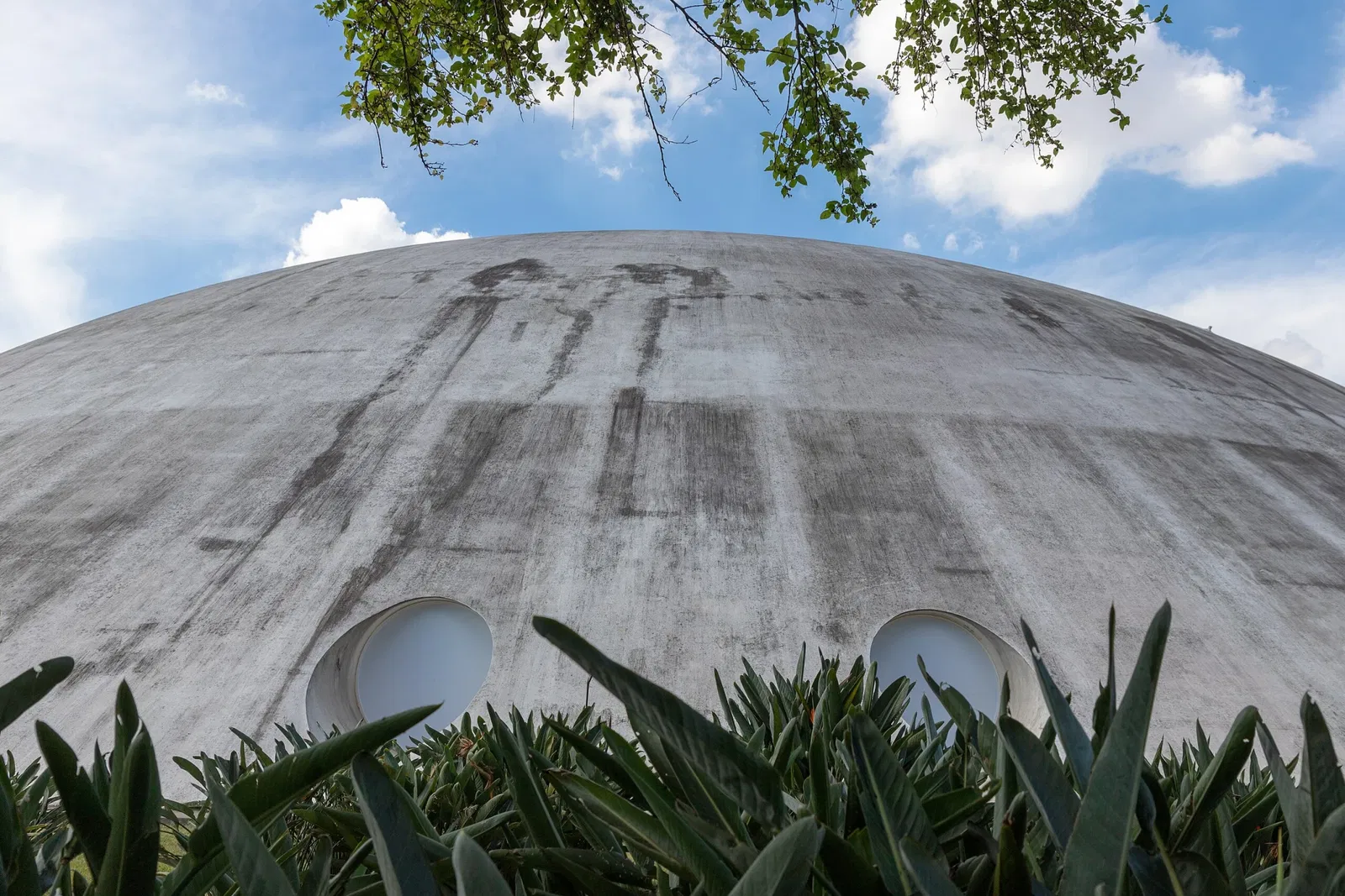 Pabellón Lucas Nogueira Garcez