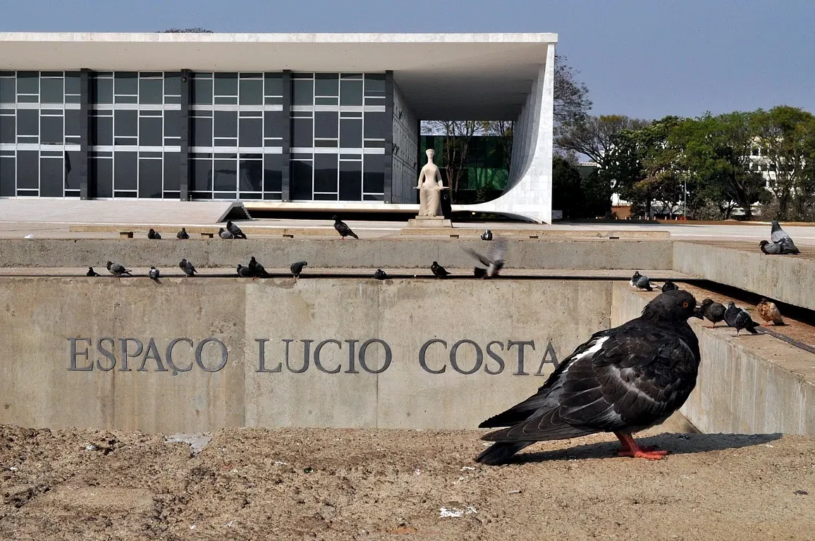 Espaço Lúcio Costa