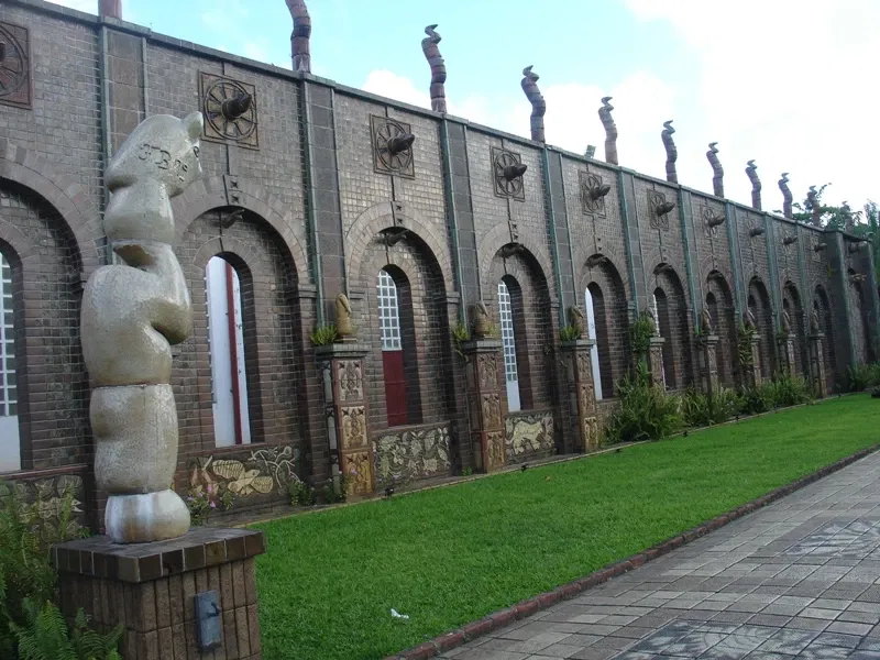 Oficina Cerâmica Francisco Brennand