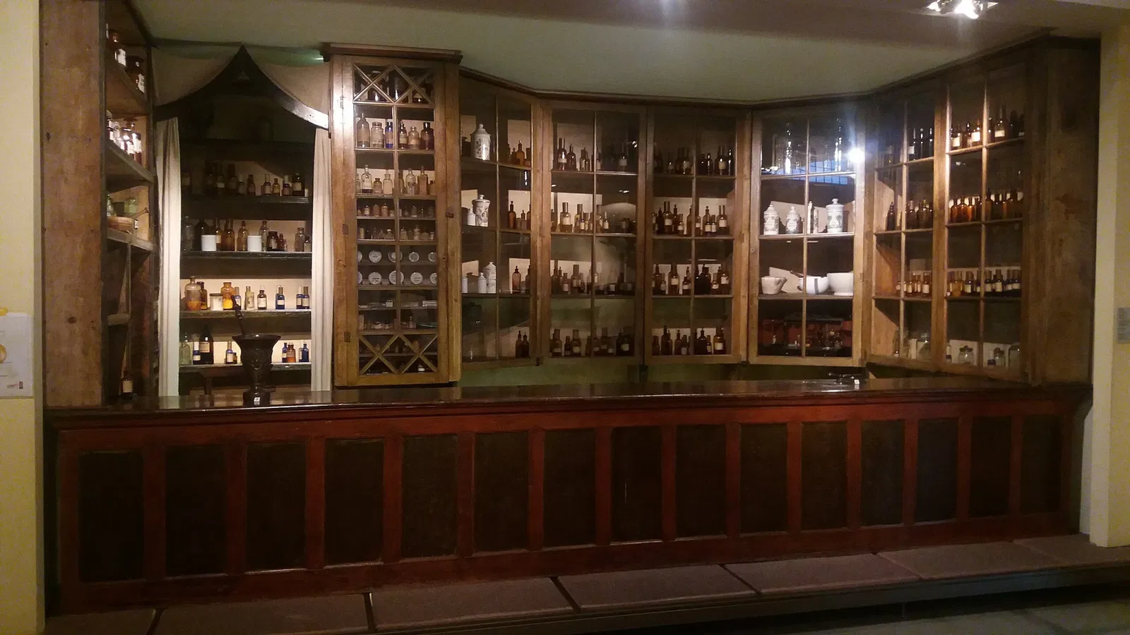 Arts and Crafts Museum