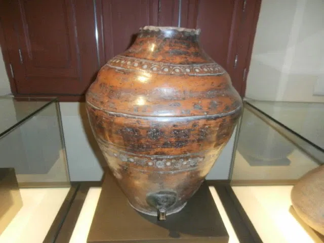 Arts and Crafts Museum