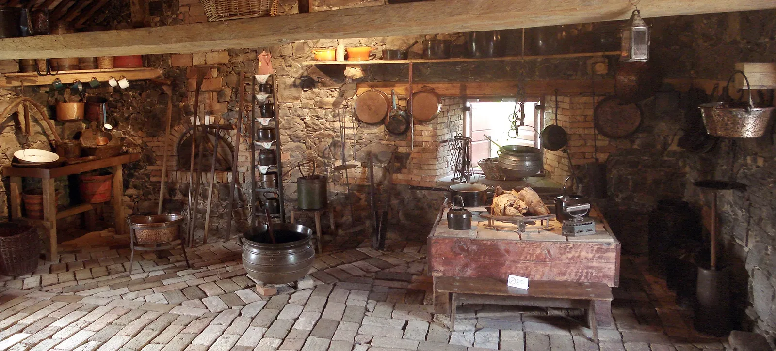 Museu Ambiência Casa de Pedra