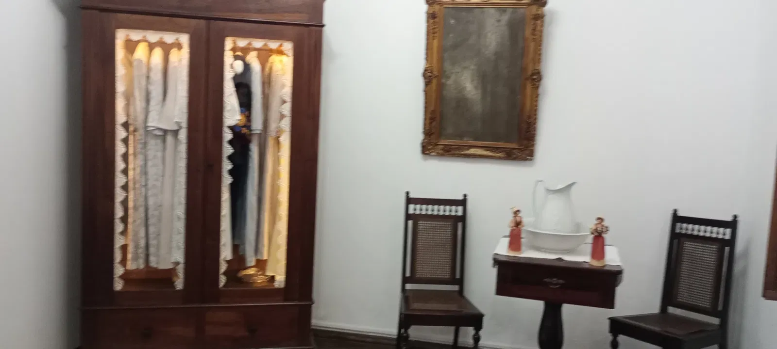 Colonial Family Museum