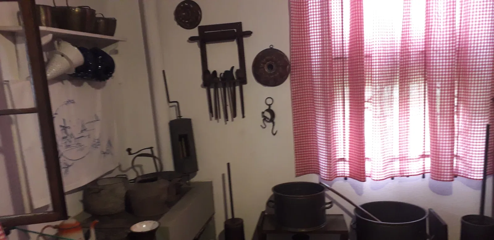 Colonial Family Museum