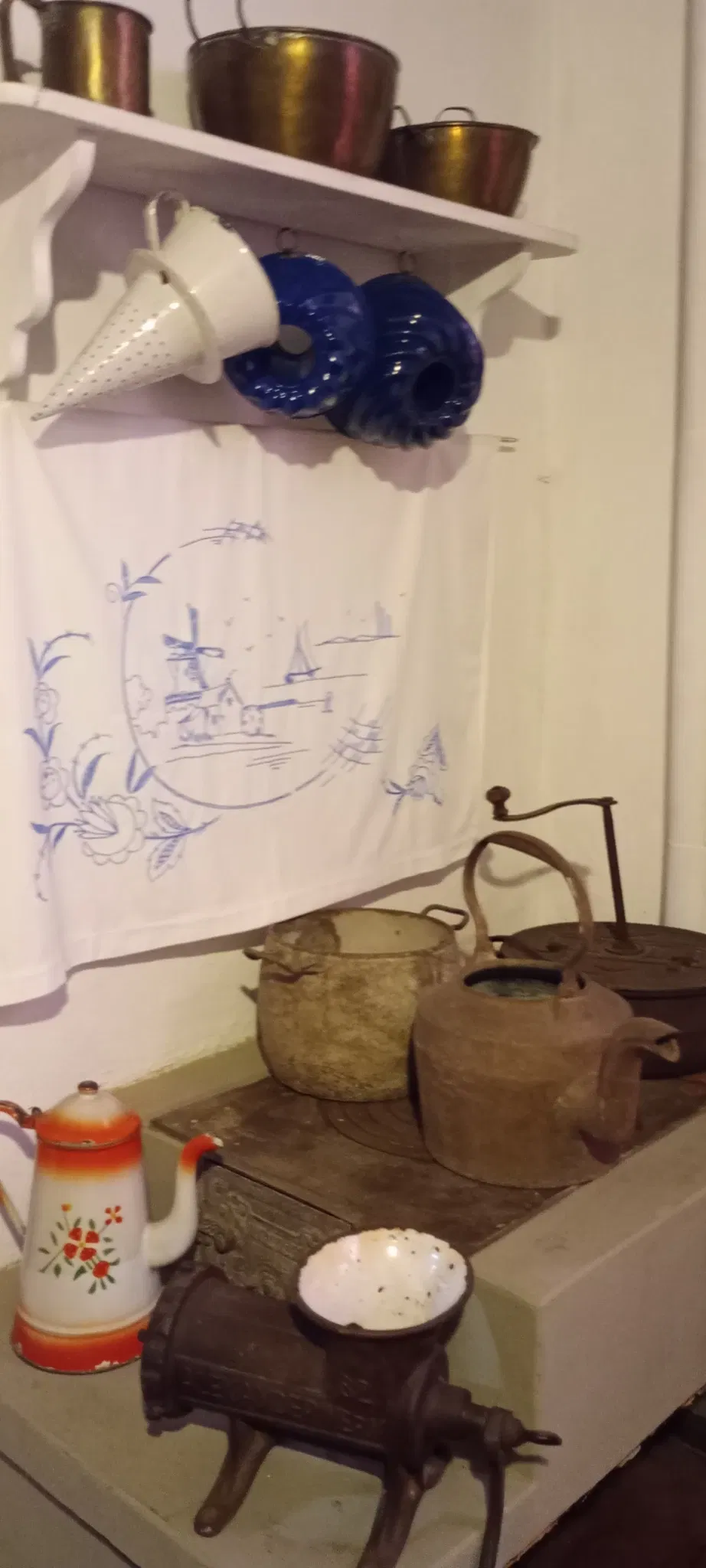 Colonial Family Museum