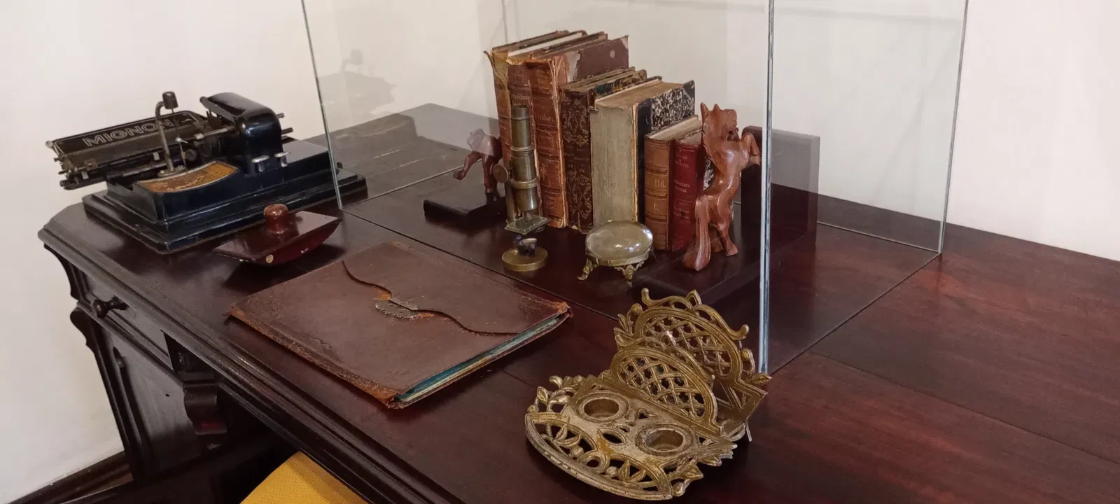 Colonial Family Museum