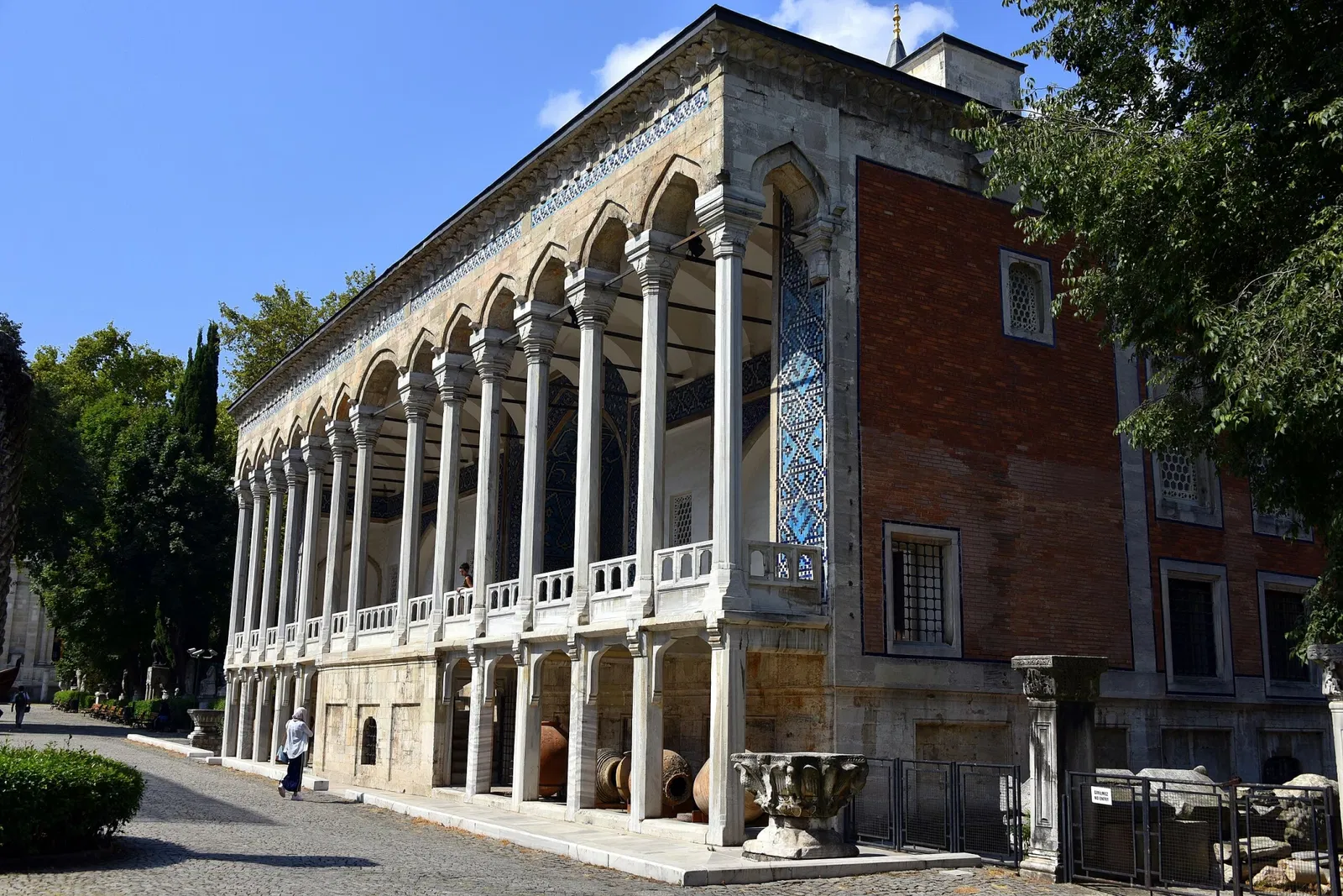 Chiosco piastrellato