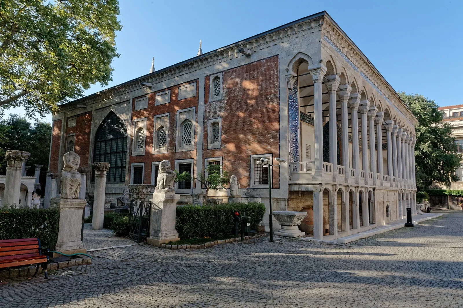 Chiosco piastrellato