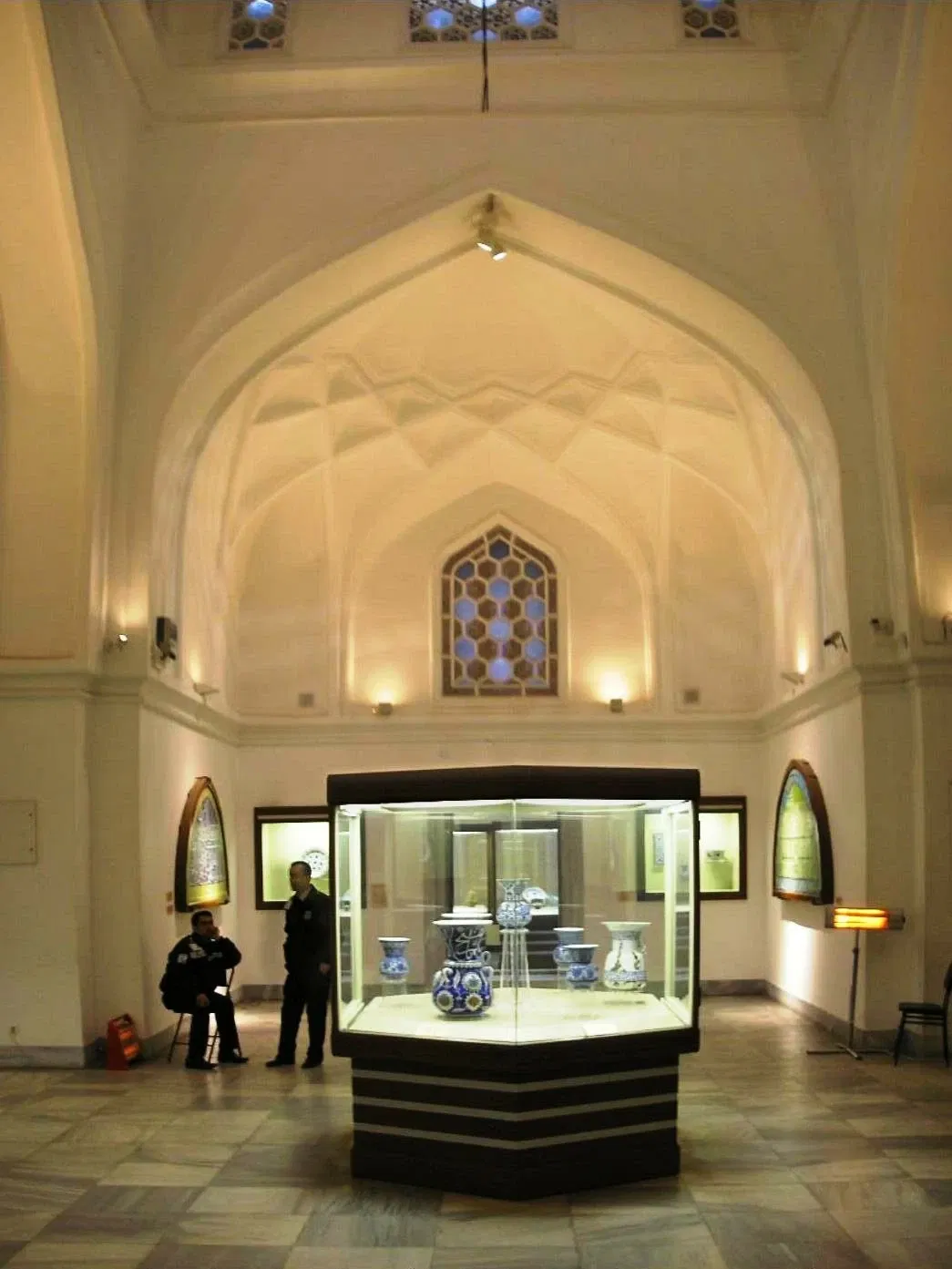 Chiosco piastrellato