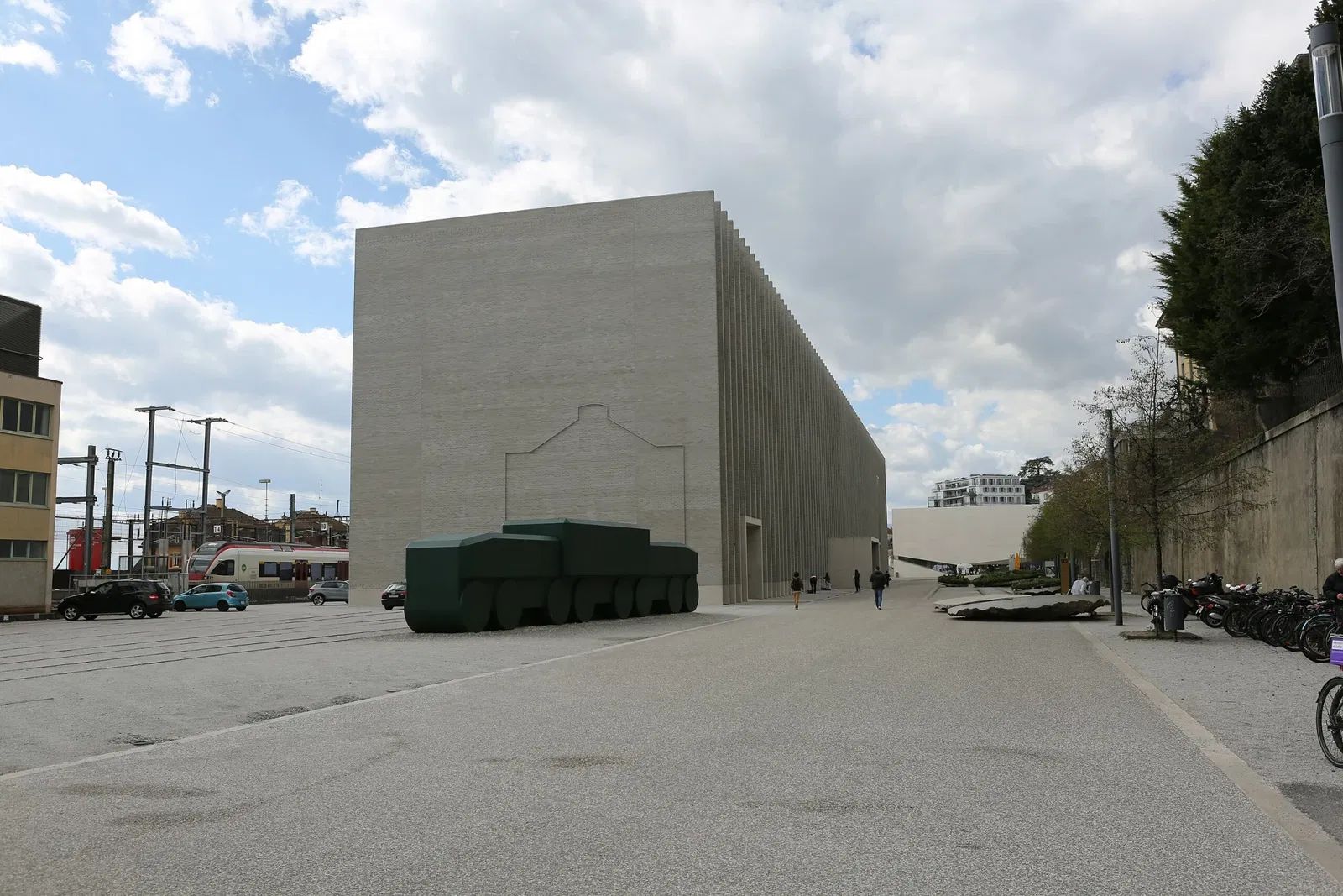 Museo del Diseño y las Artes Aplicadas Contemporáneas