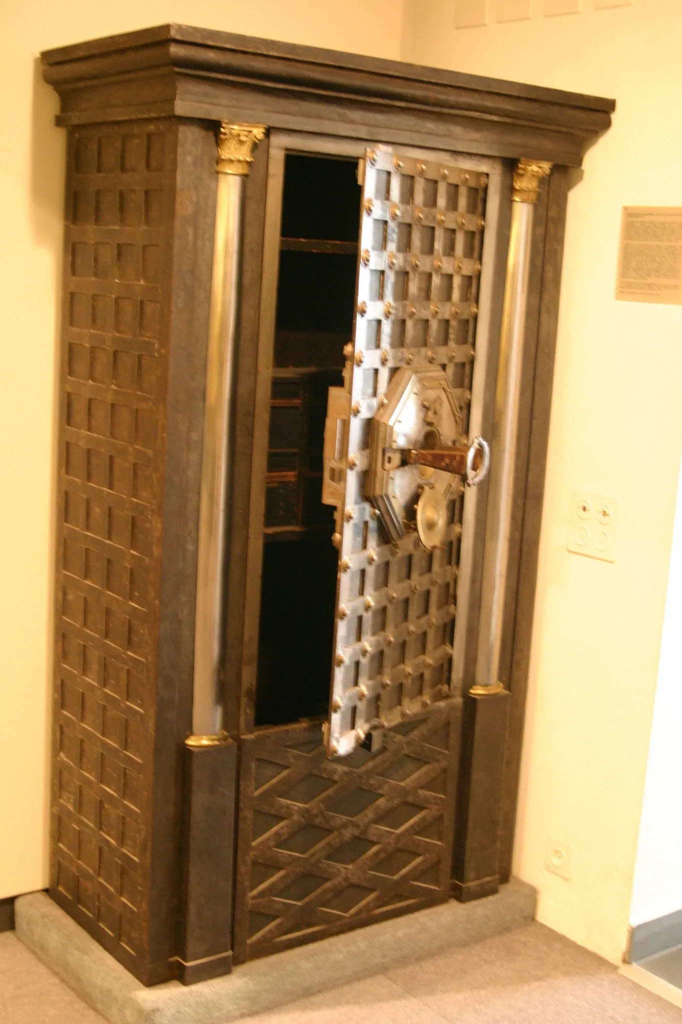 Lausanne History Museum