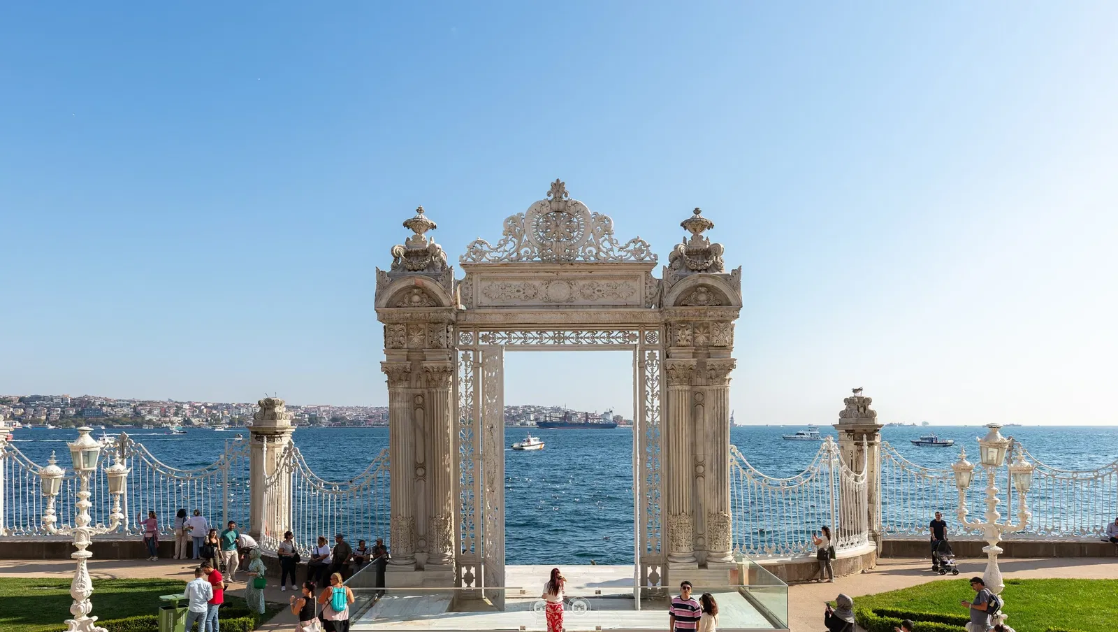 Dolmabahçe Palace
