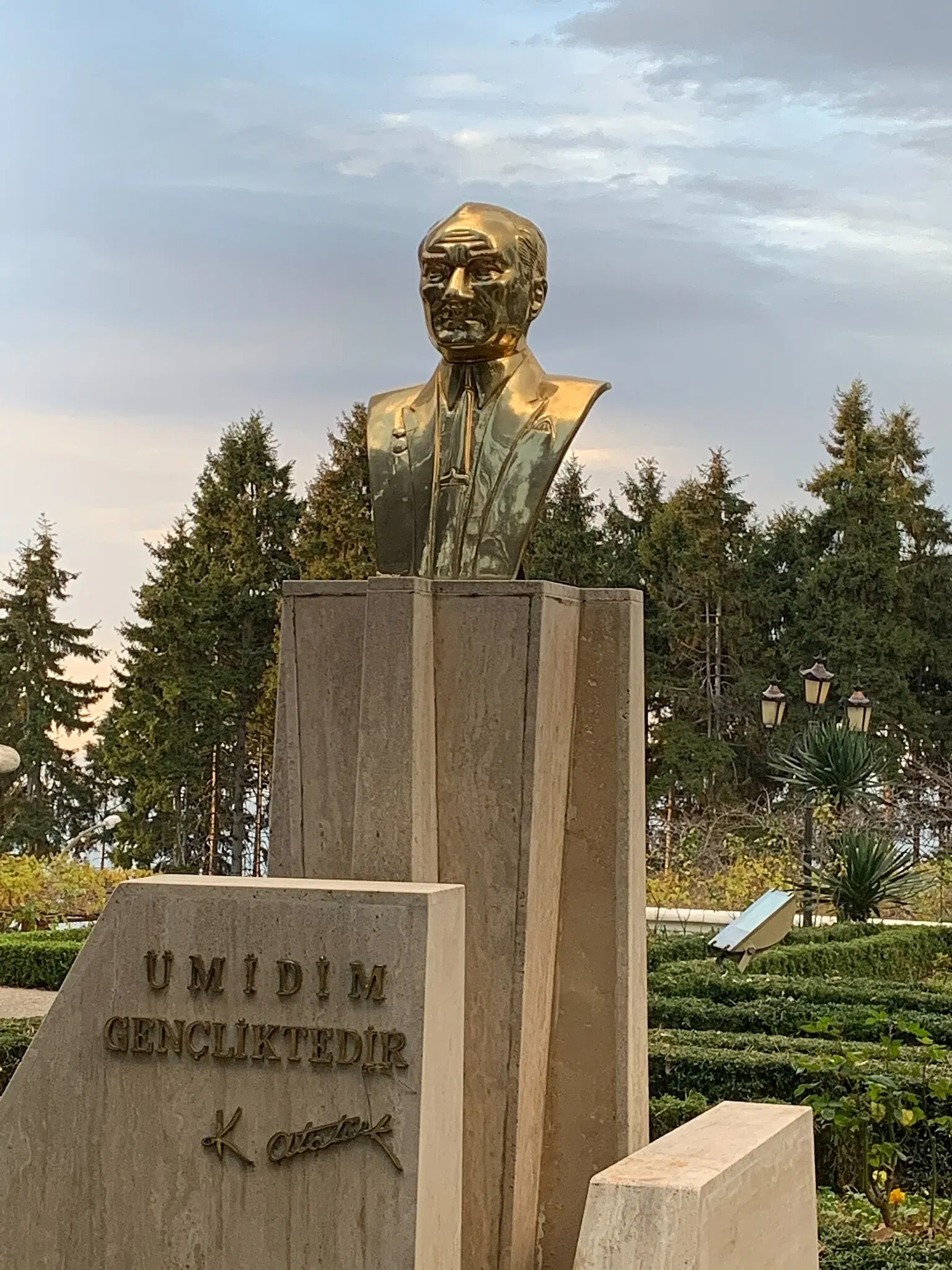 Atatürk Köşkü