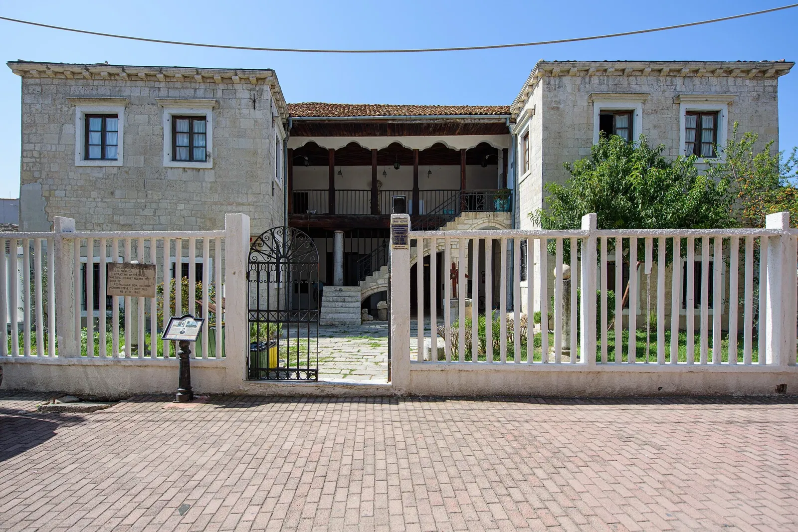 Muzeu Etnografik i Durrësit