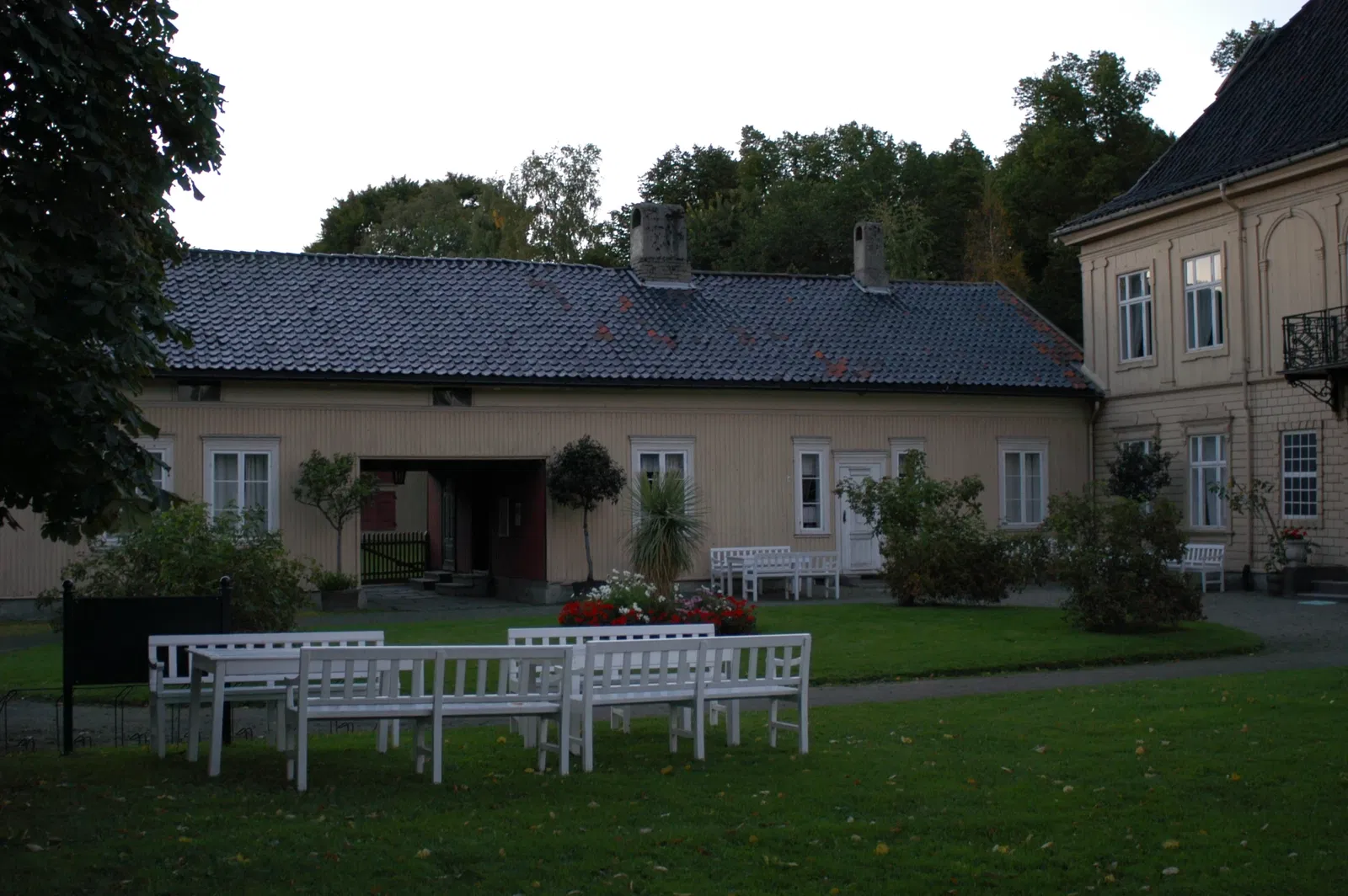 Gulskogen Manor