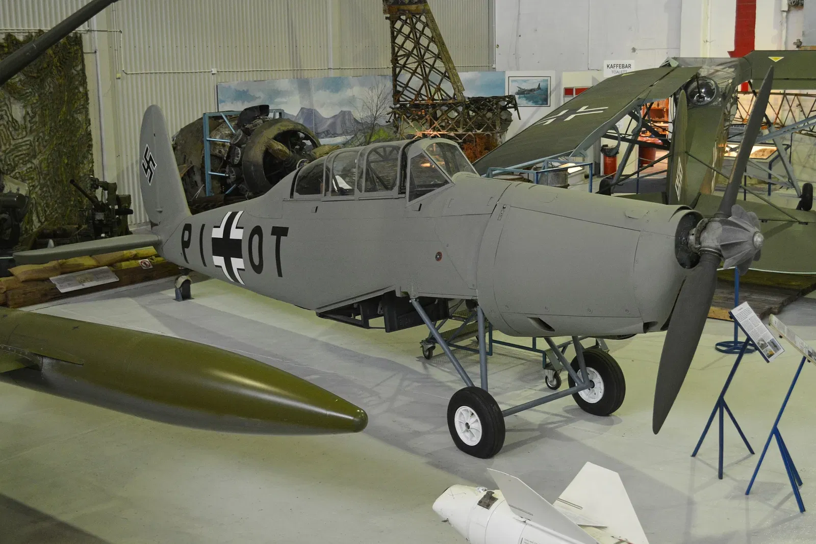 The Museum of Aviation History