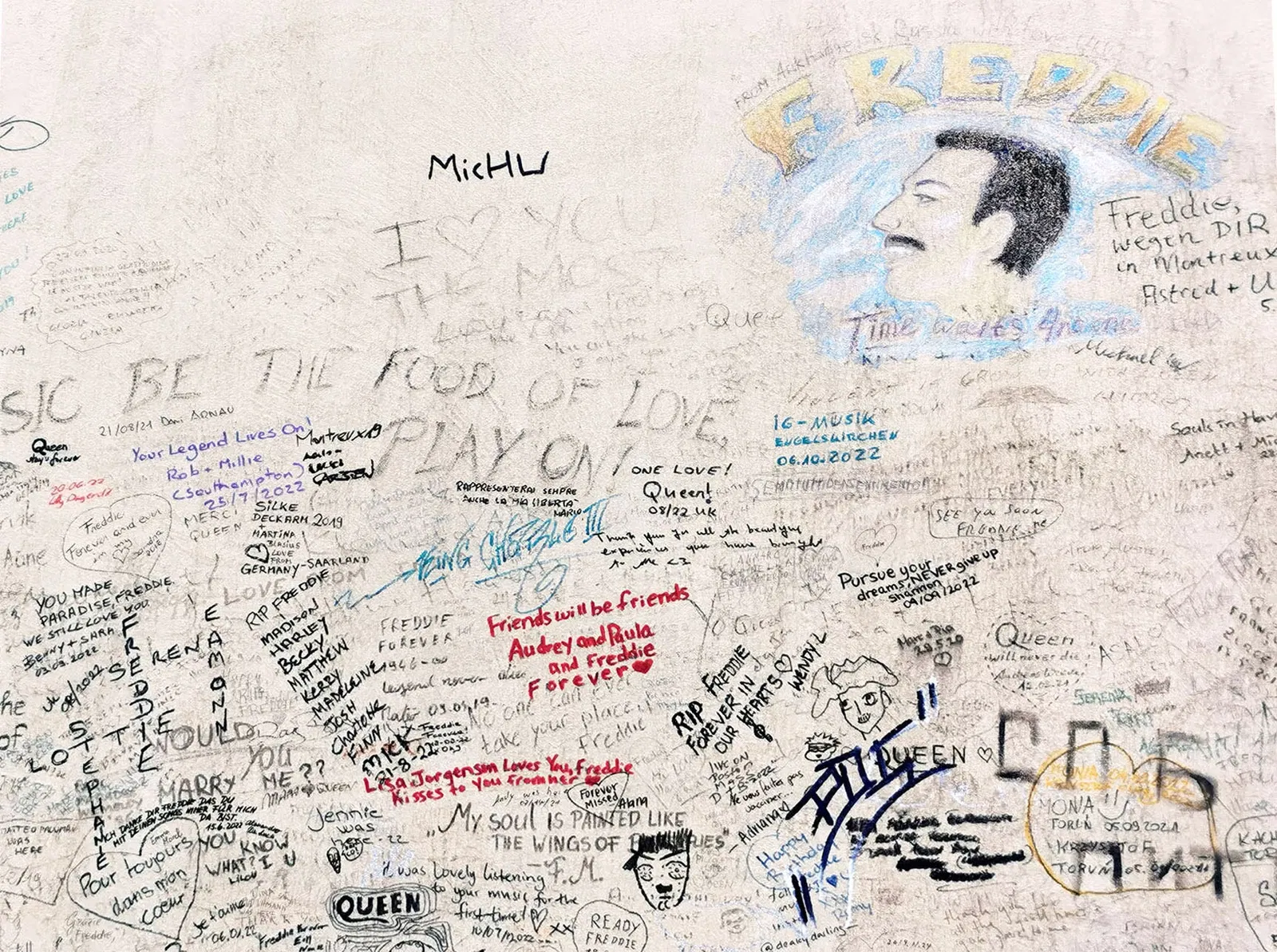 Queen: The Studio Experience