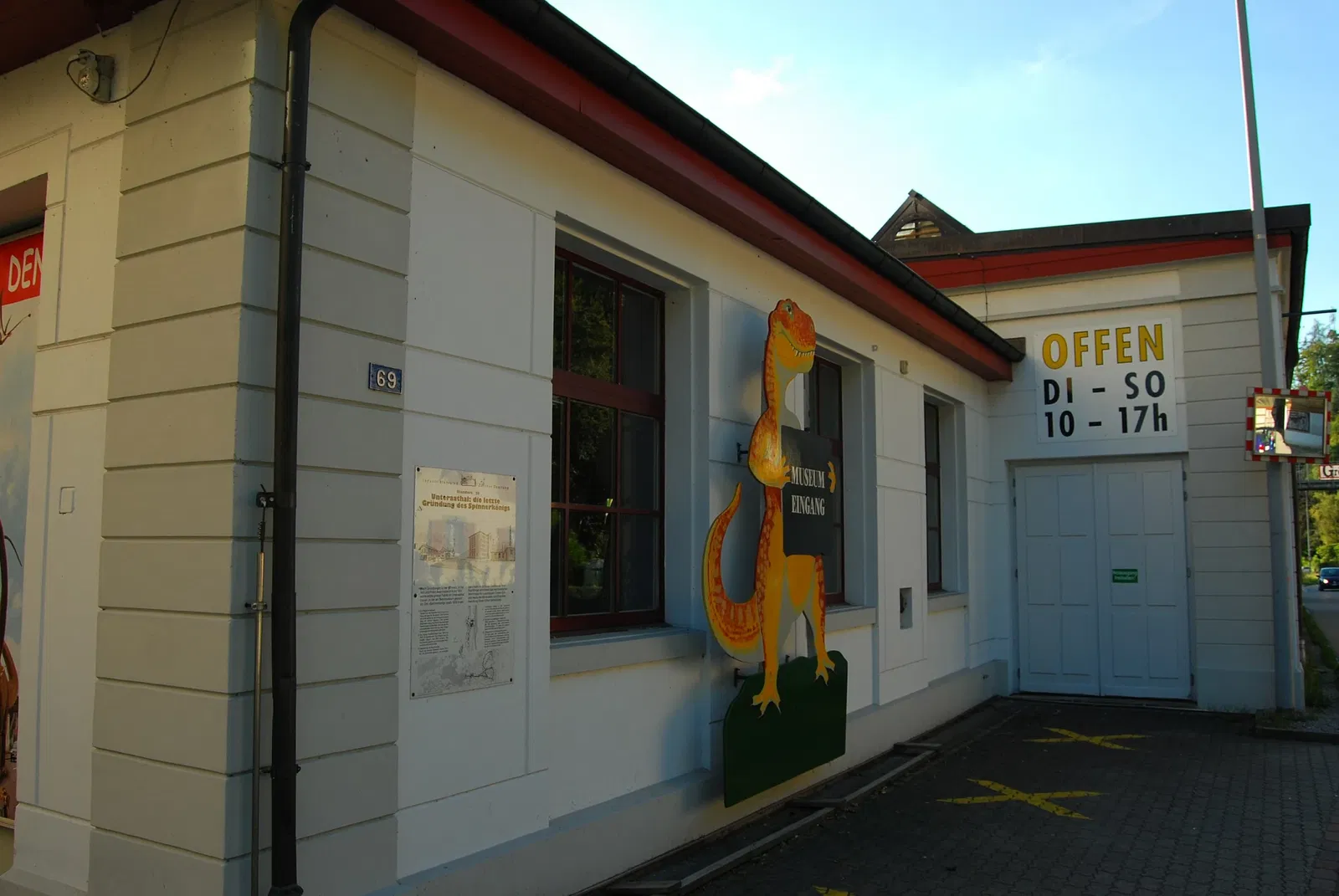 Aathal Dinosaur Museum