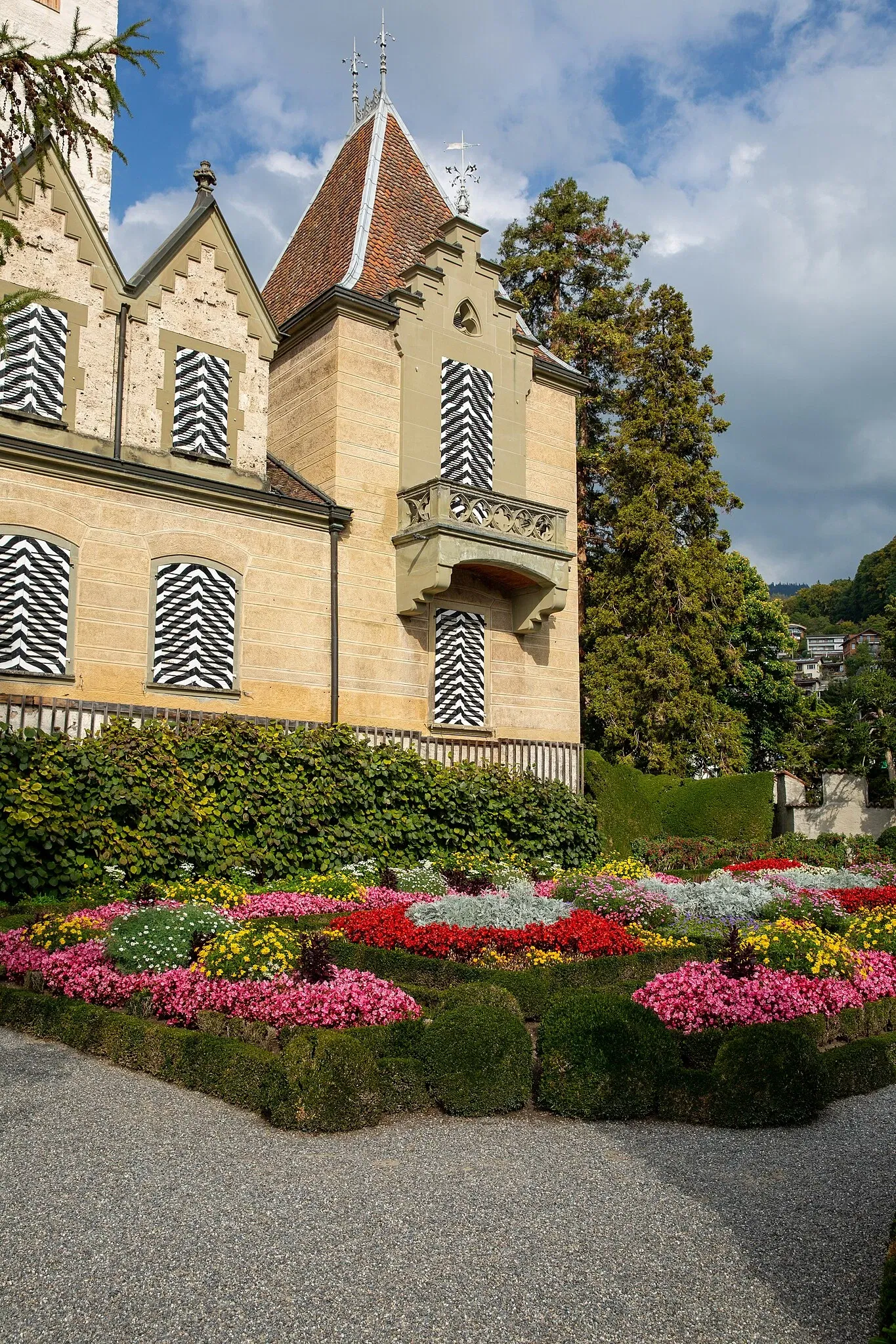 Oberhofen Castle