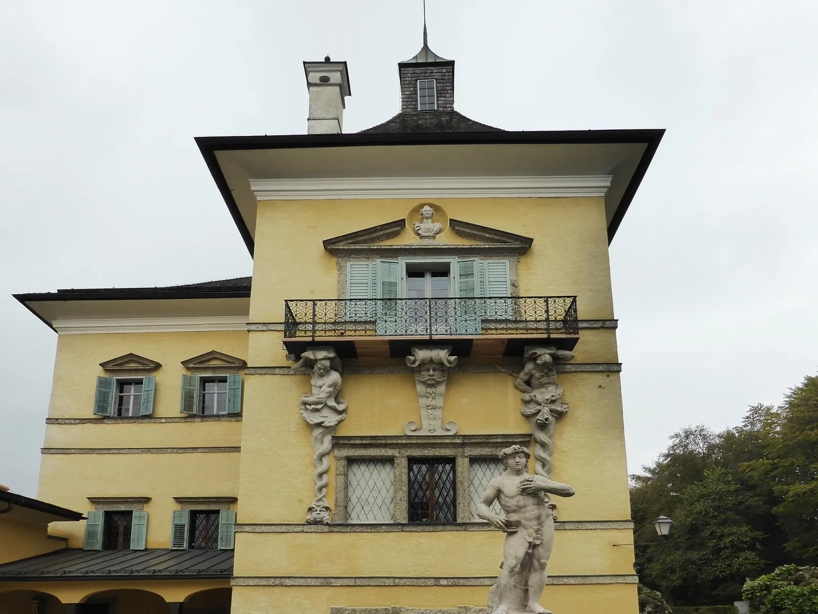 Hellbrunn Palace