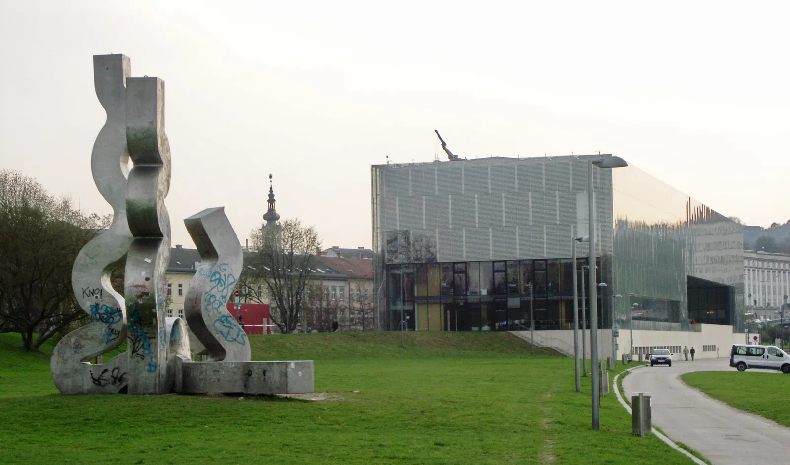 Lentos Art Museum