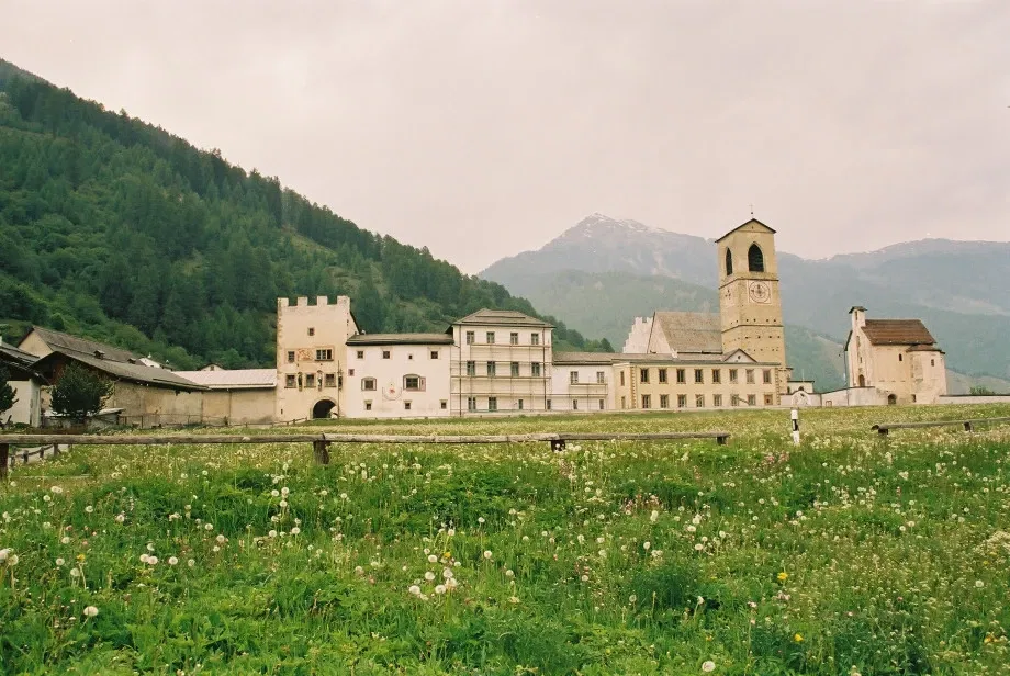 Abbaye Saint-Jean-des-Sœurs