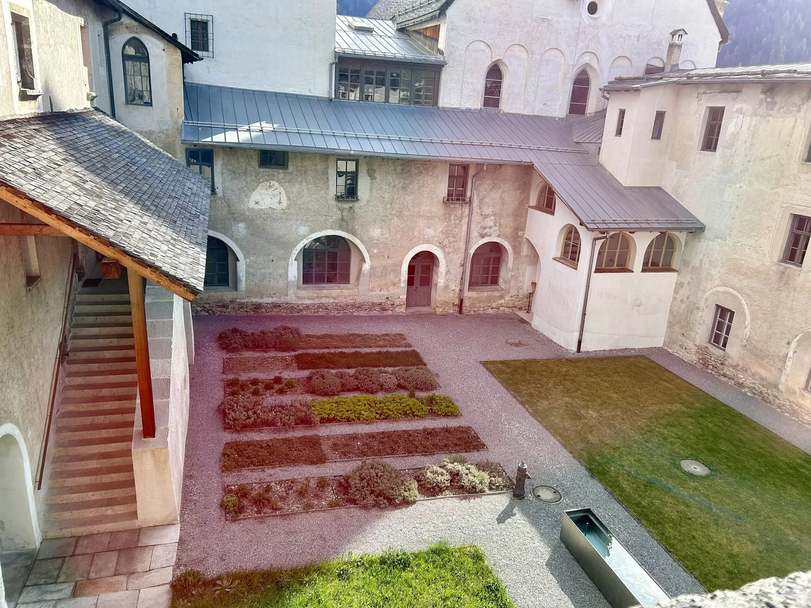 Abbaye Saint-Jean-des-Sœurs