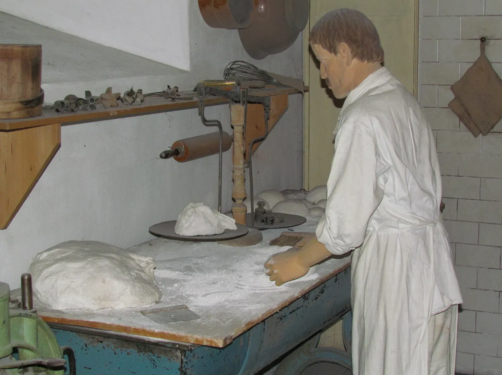 Museum Bread and Art