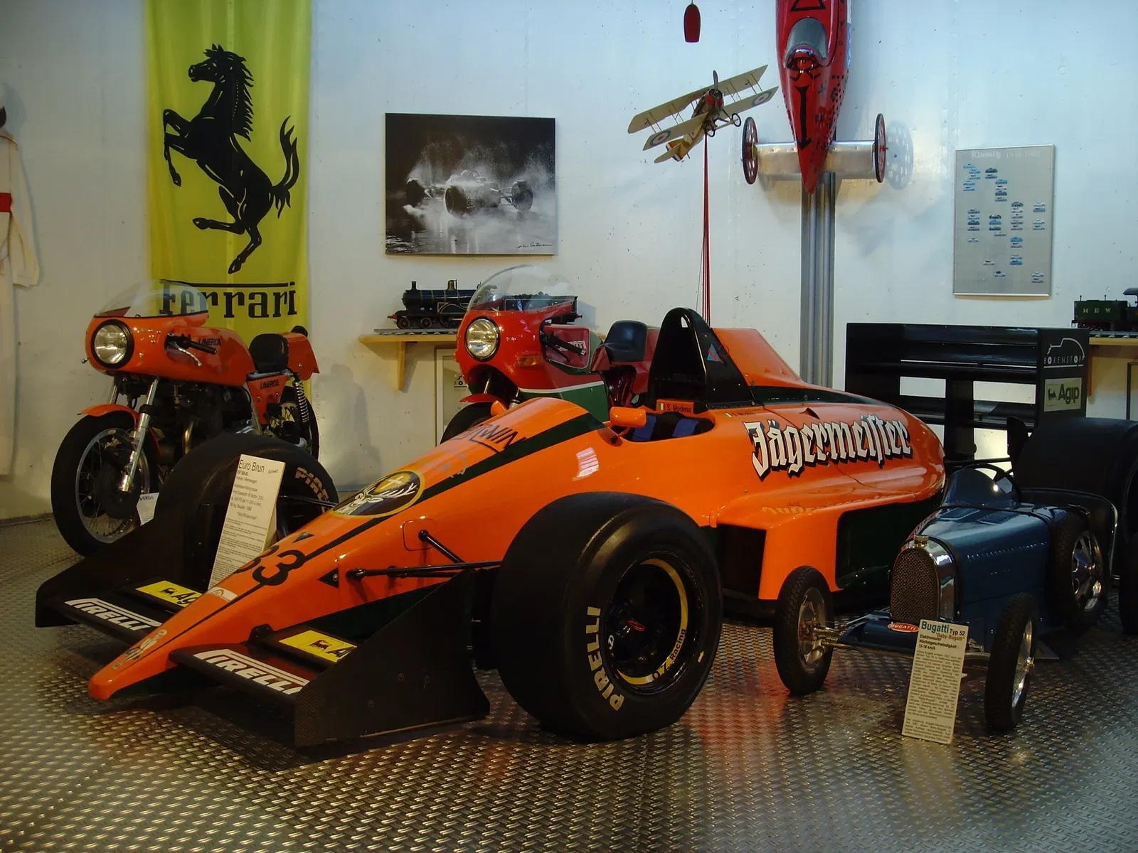 Boxenstop Auto- und Spielzeugmusem