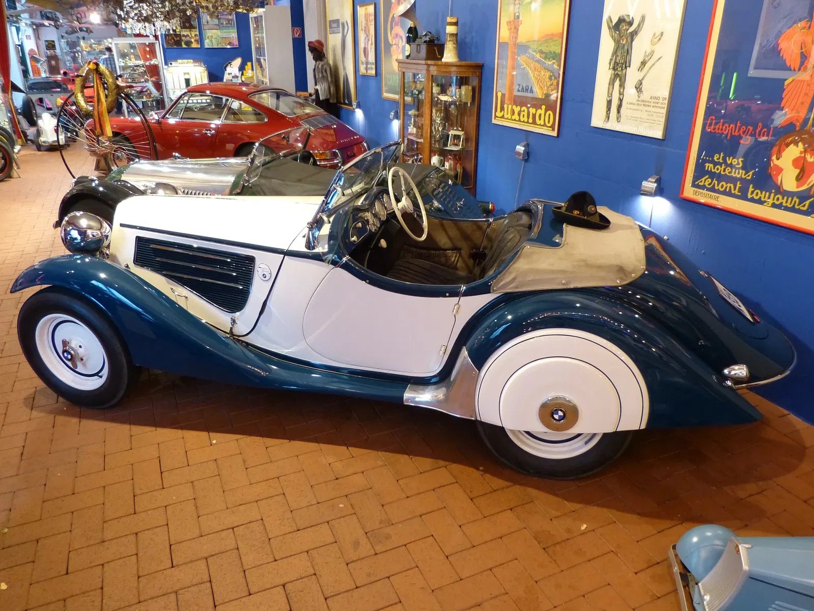 Boxenstop Auto- und Spielzeugmusem