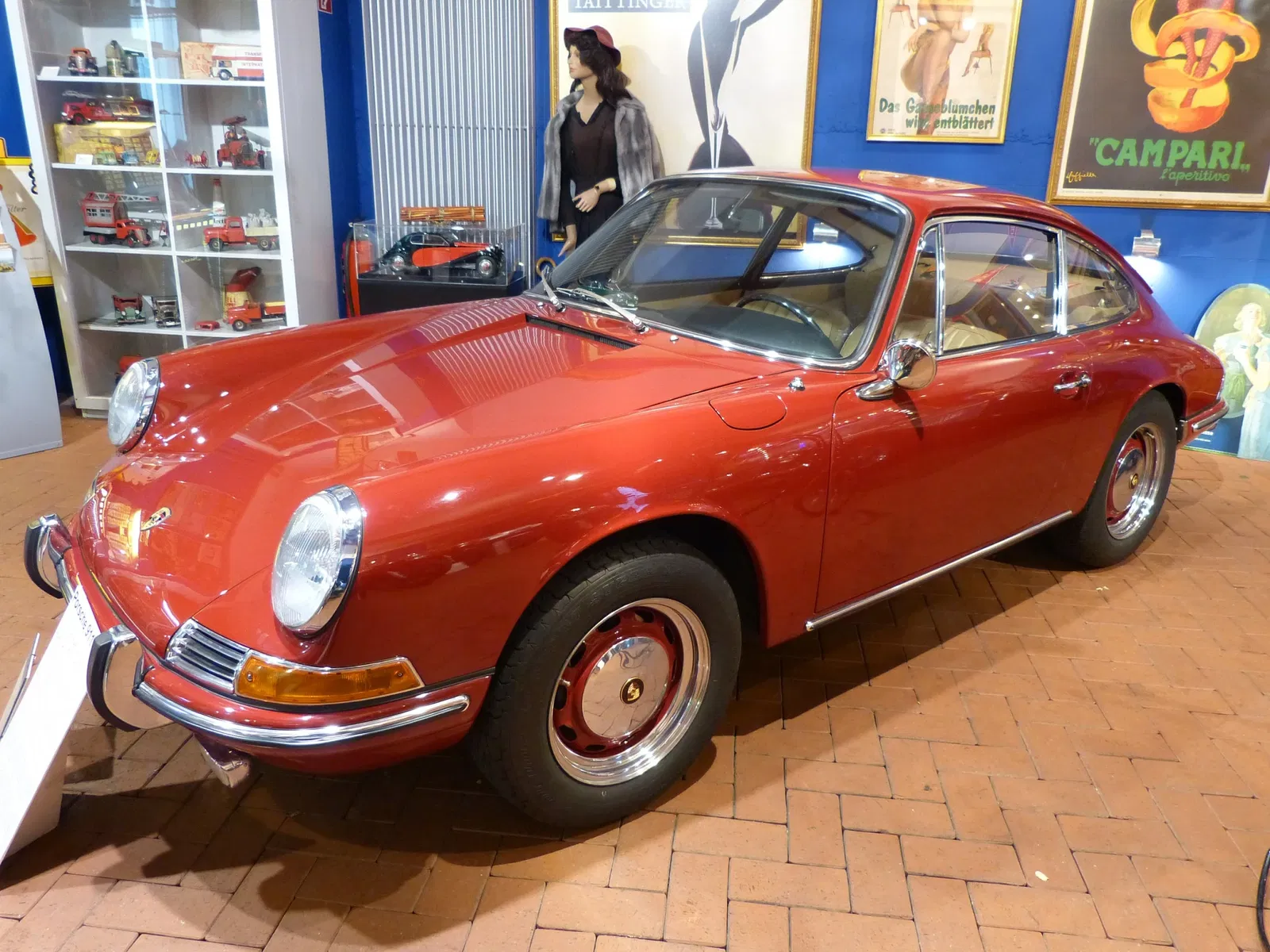 Boxenstop Auto- und Spielzeugmusem