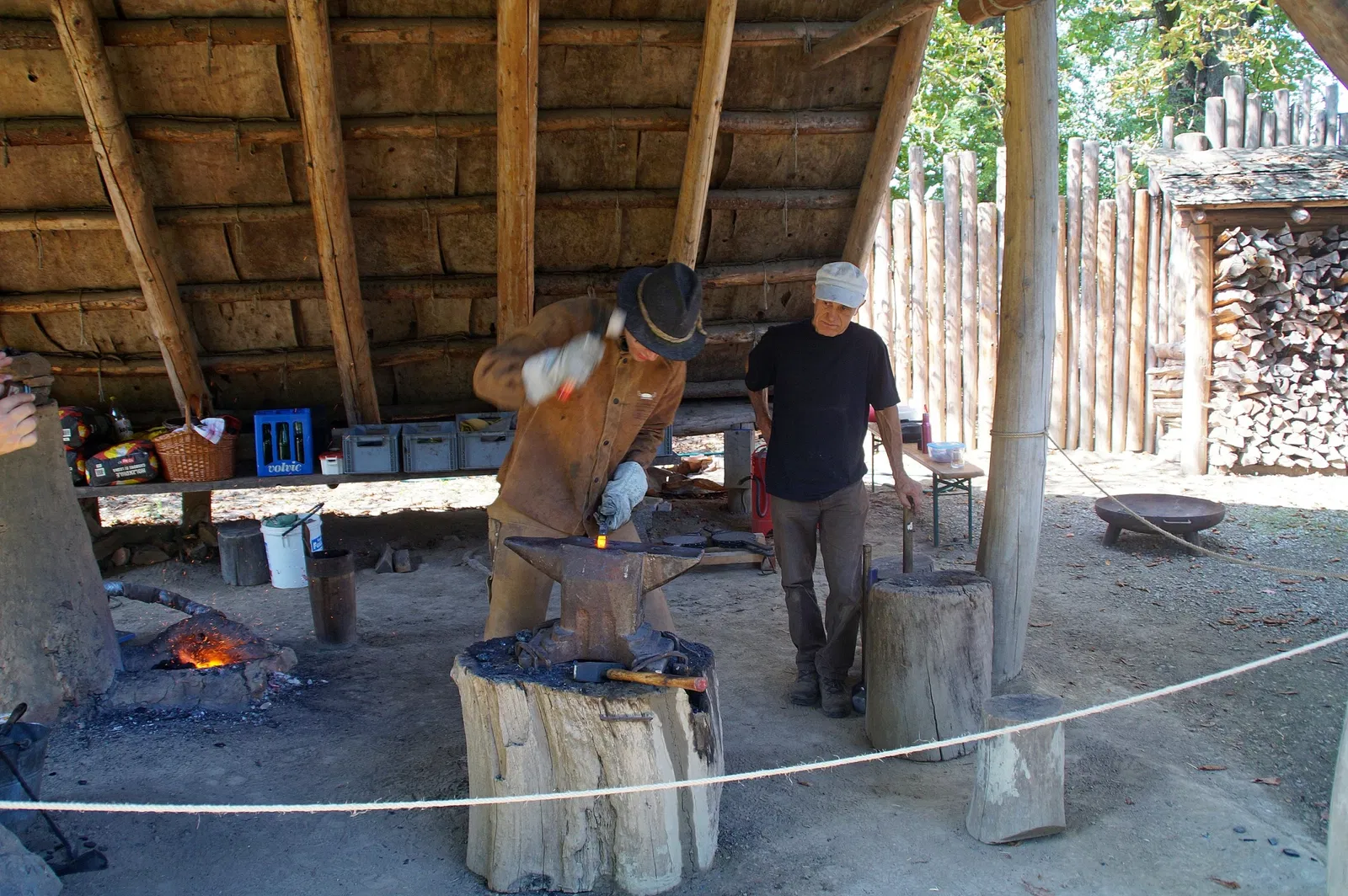 MAMUZ Castle Asparn / Zaya