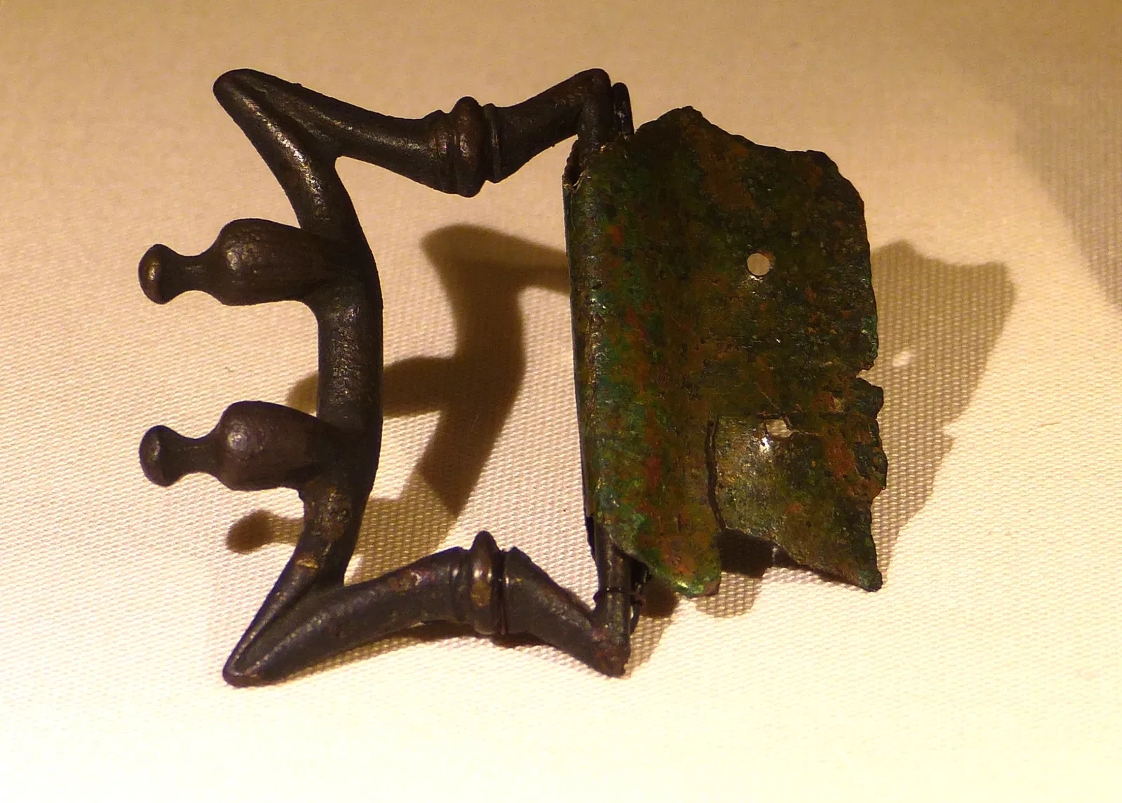 MAMUZ Castle Asparn / Zaya