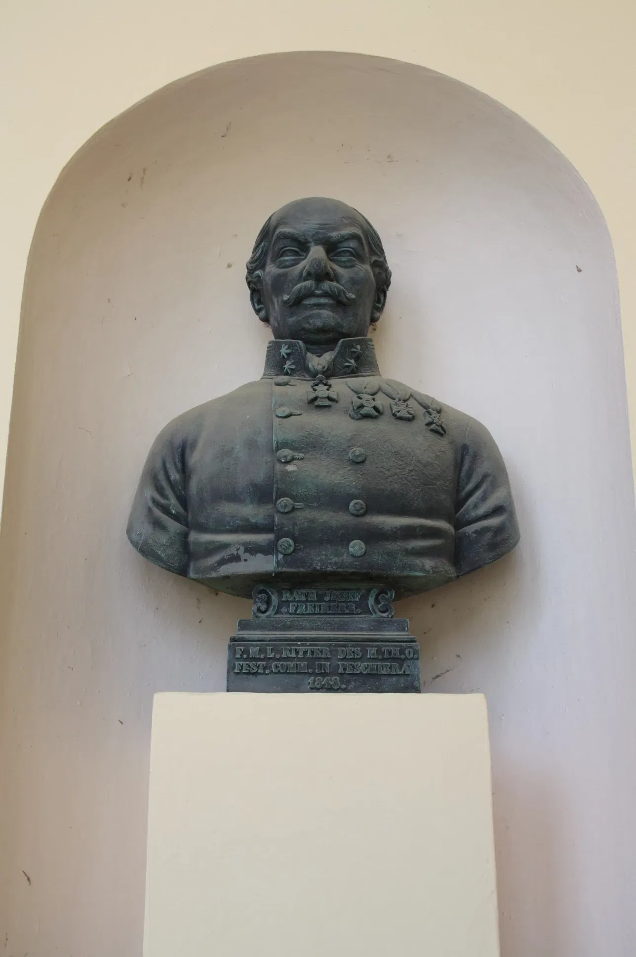 Gedenkstätte Heldenberg