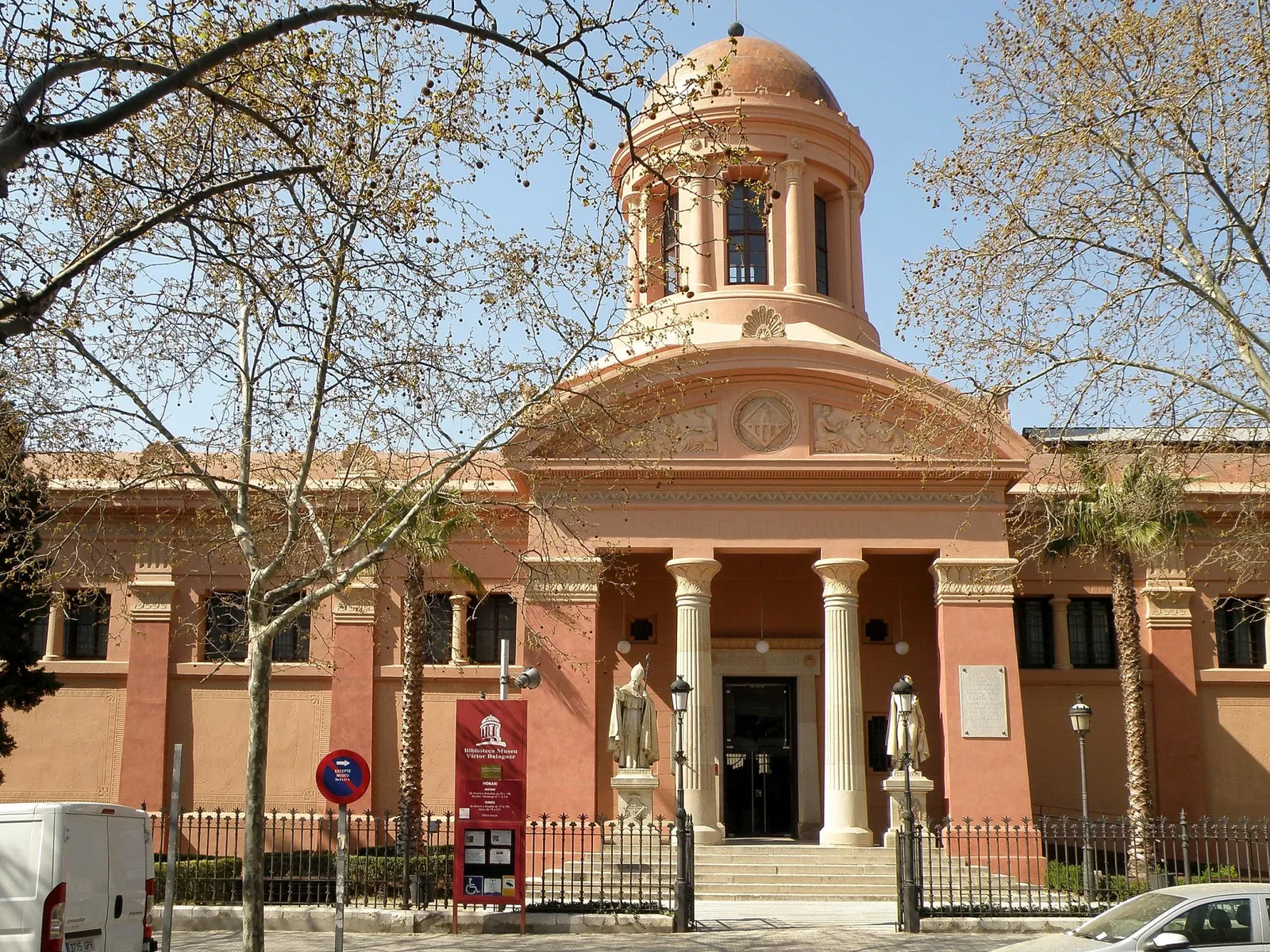 Bibliothèque-musée Víctor-Balaguer