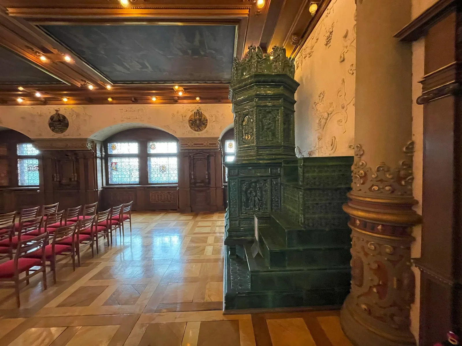 Schloß- und Spielkartenmuseum