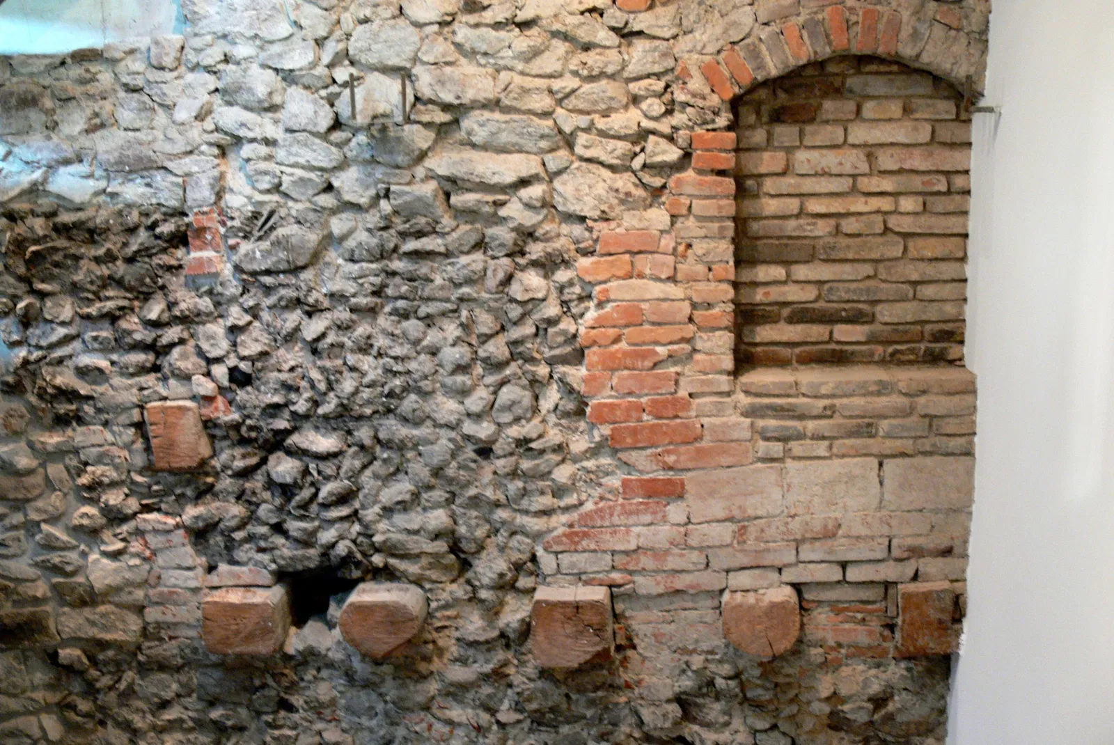 Roman Museum Castle Boiotro