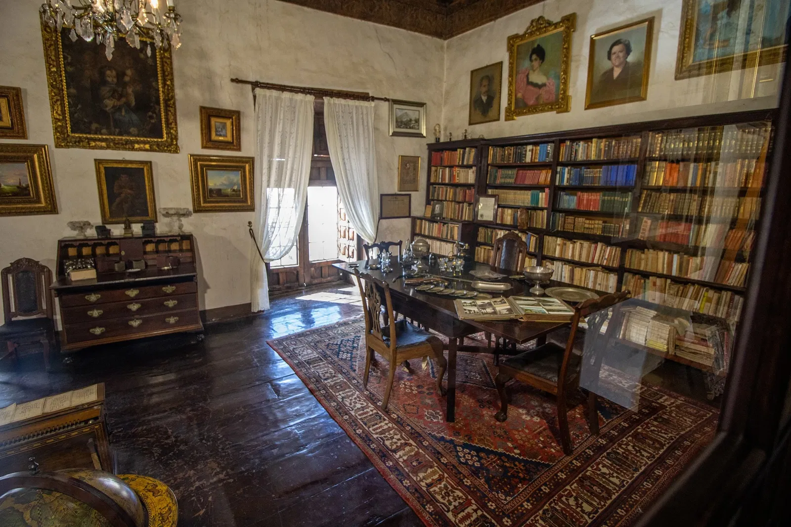 Casa de los Balcones