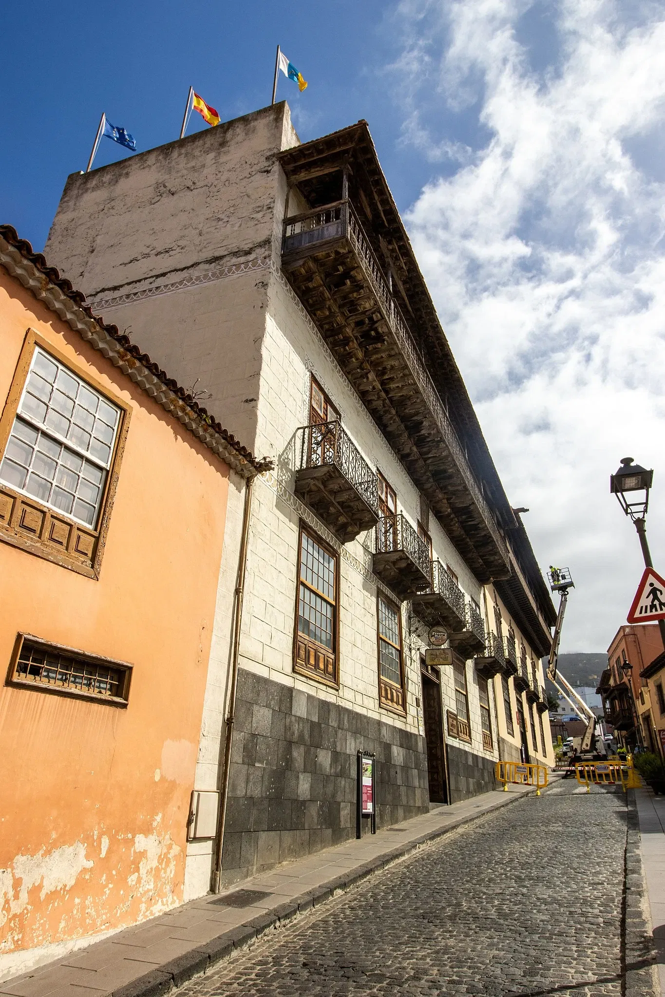 Casa de los Balcones