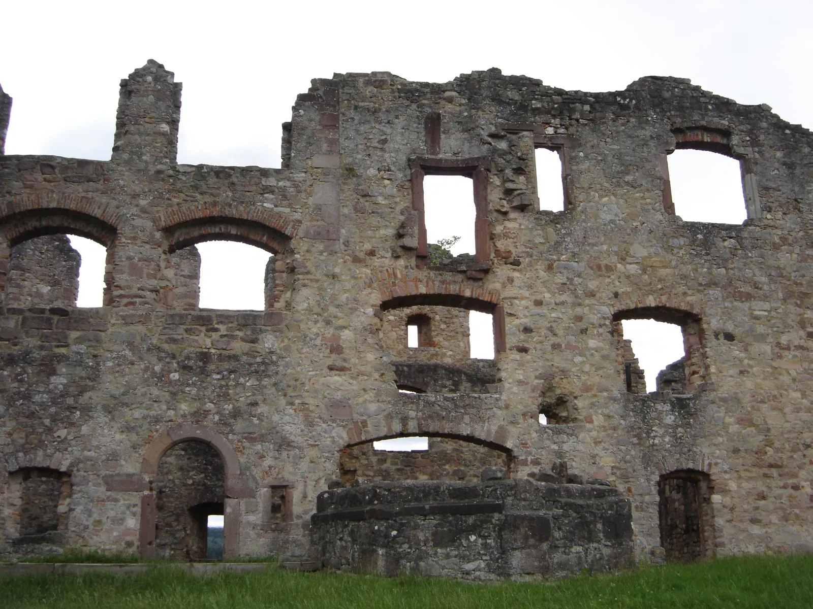 Ruine Hochburg