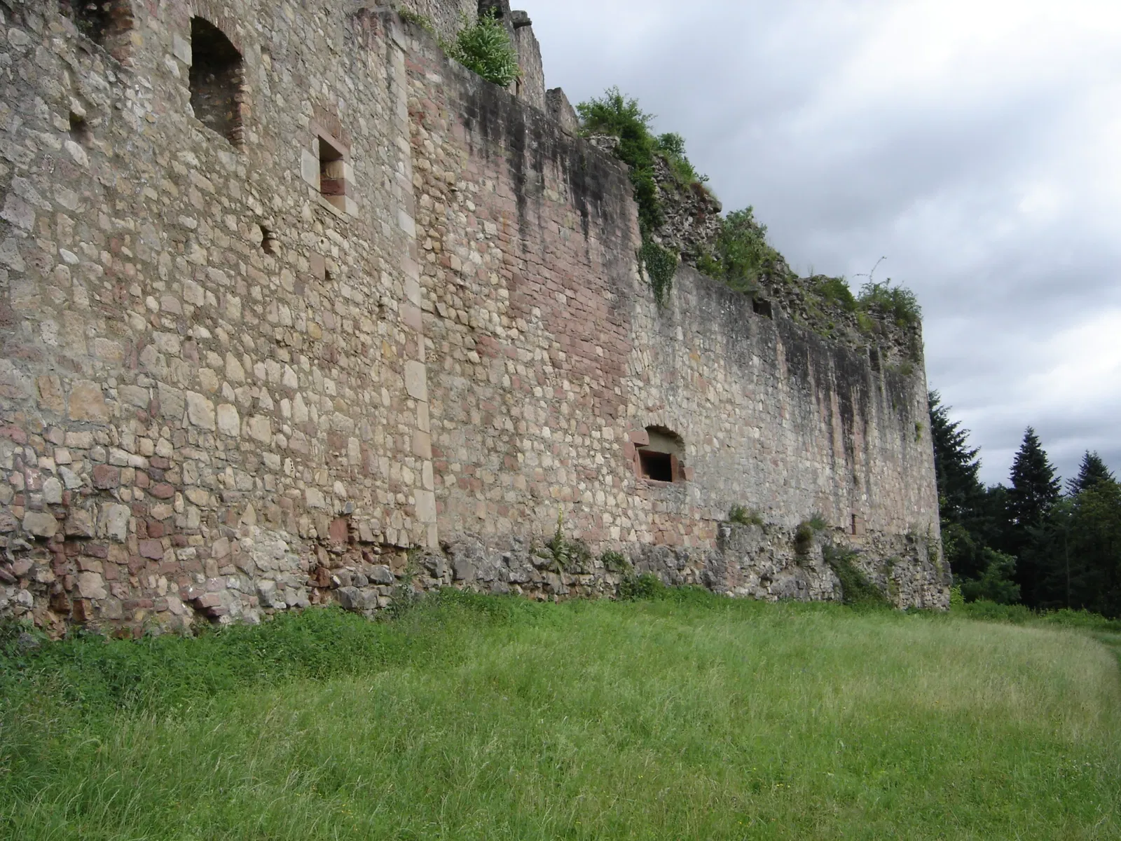 Ruine Hochburg