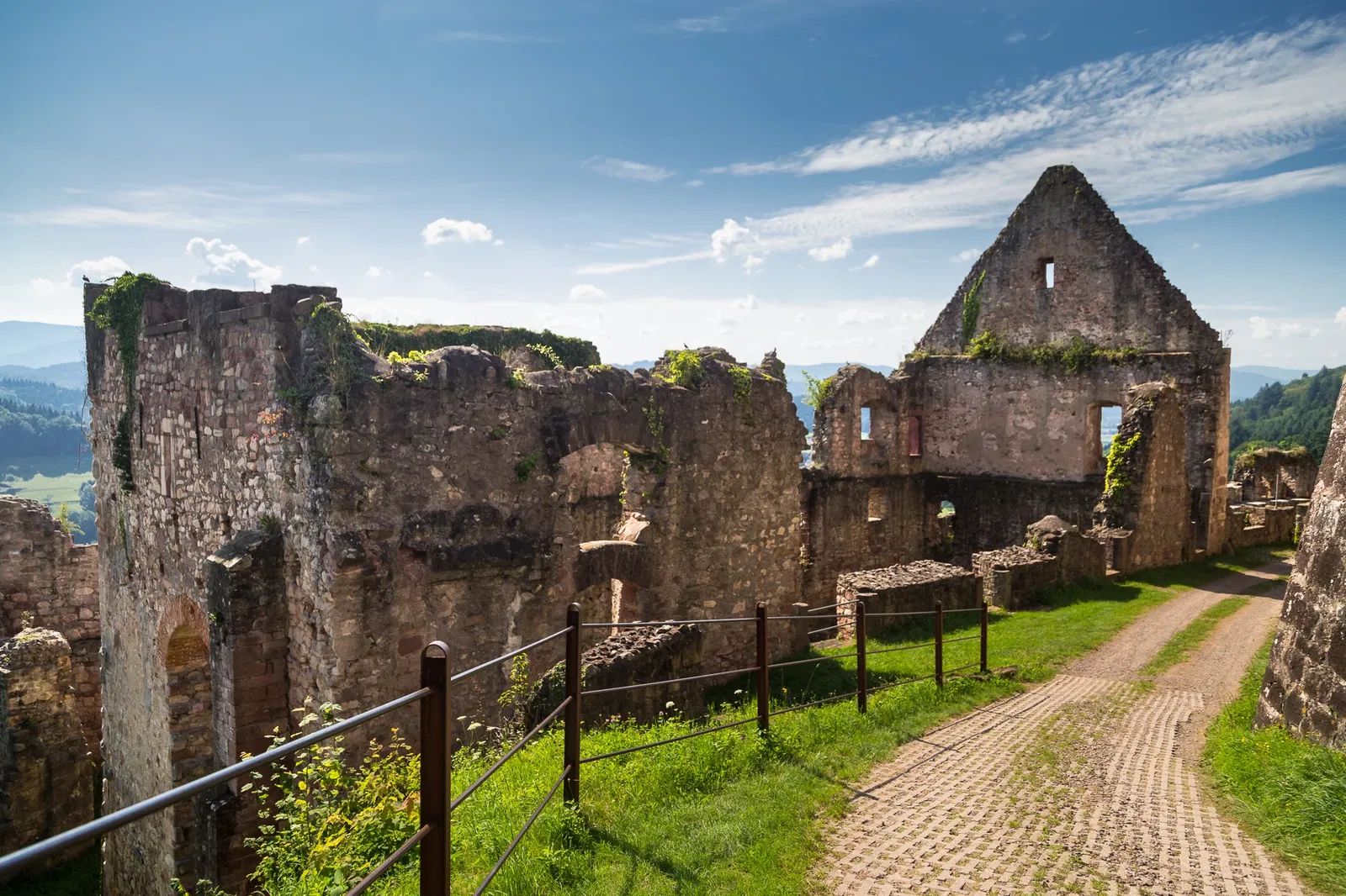 Ruine Hochburg