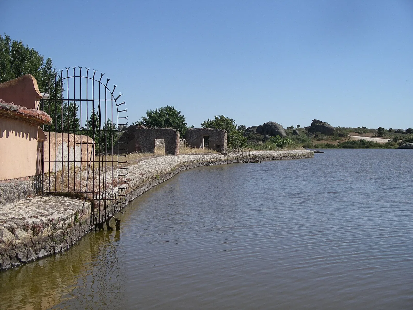 Vostell Malpartida Museum