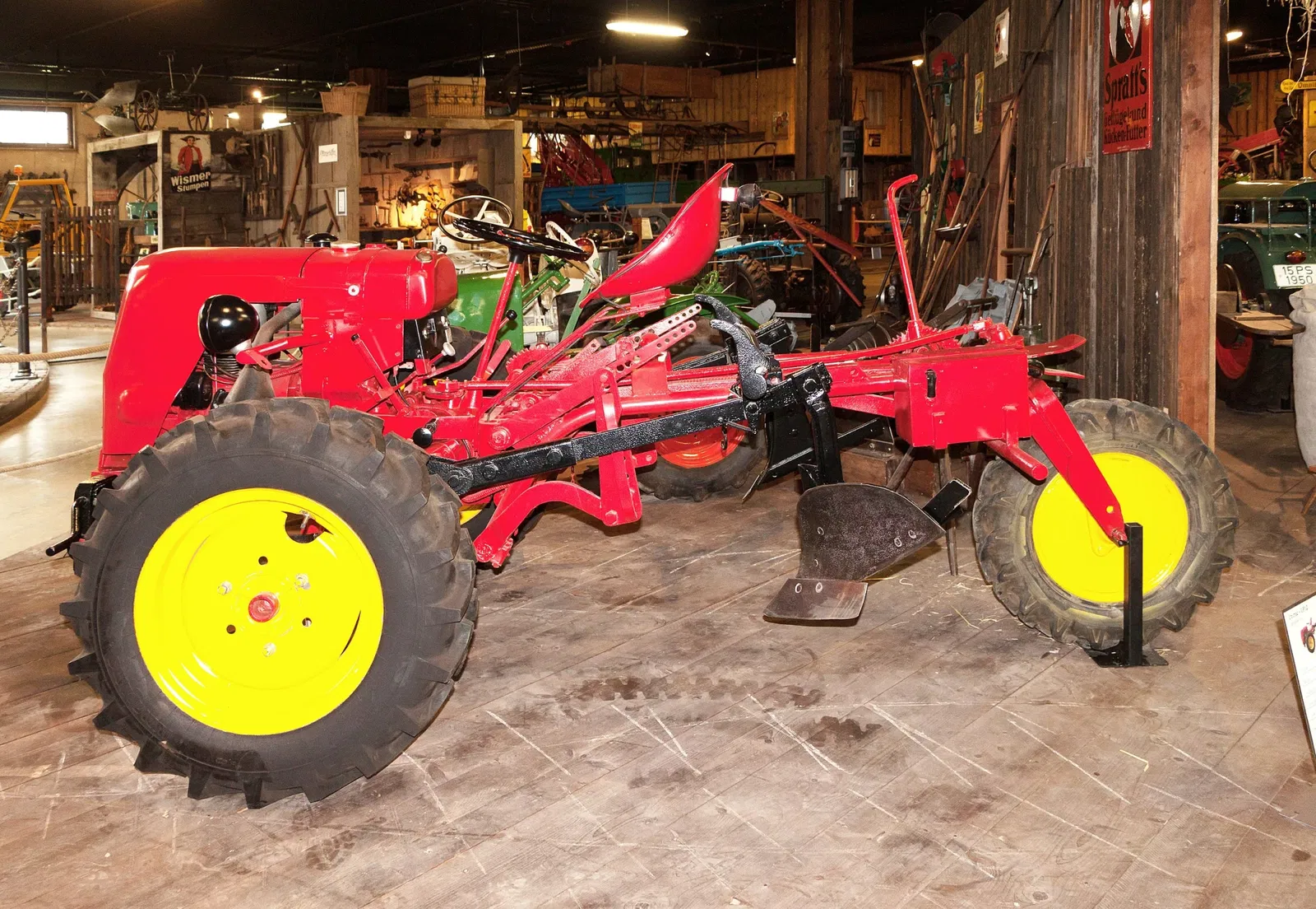 Auto & Traktor Museum