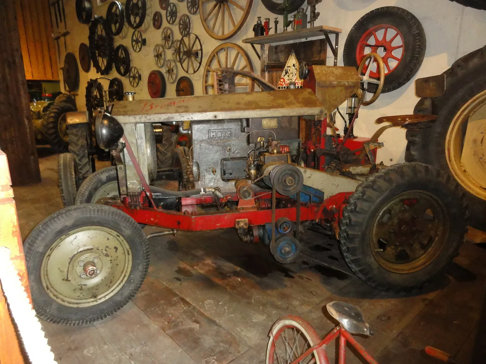 Auto & Traktor Museum