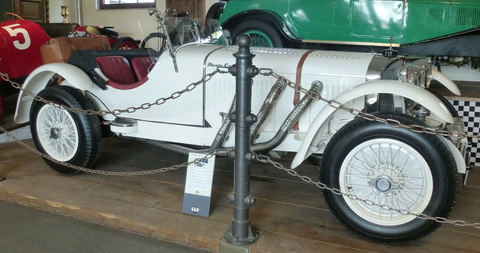 Auto & Traktor Museum