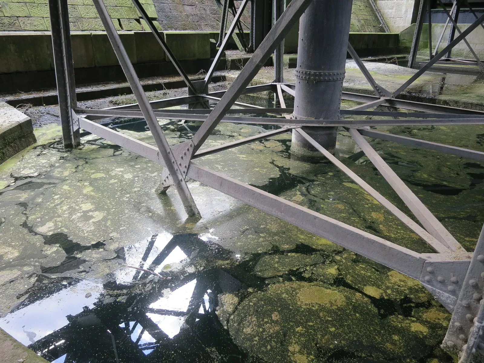 Henrichenburg boat lift